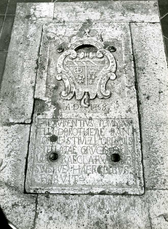 lastra tombale - bottega campana (sec. XVIII)