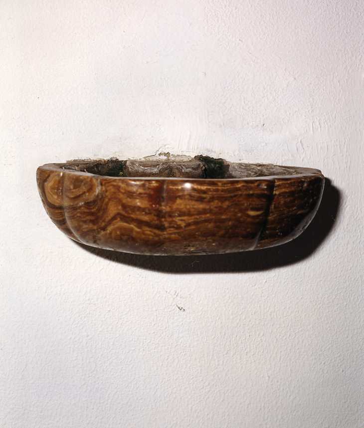 acquasantiera da parete - bottega campana (sec. XIX)