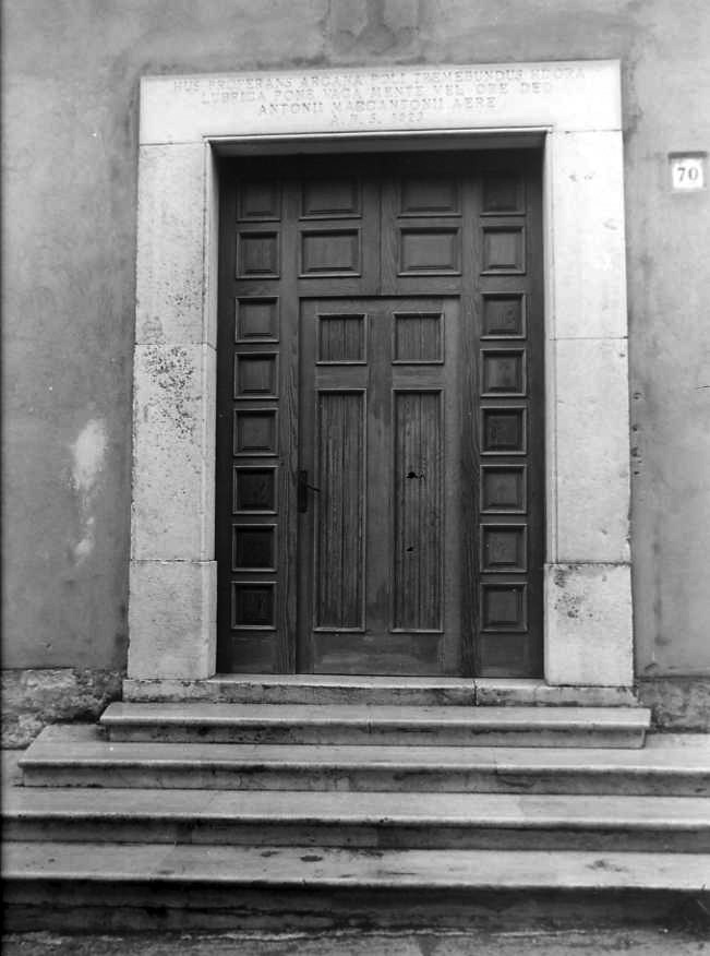 mostra di portale - bottega campana (sec. XX)