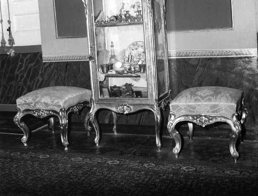 vetrina, serie - bottega campana (sec. XIX)