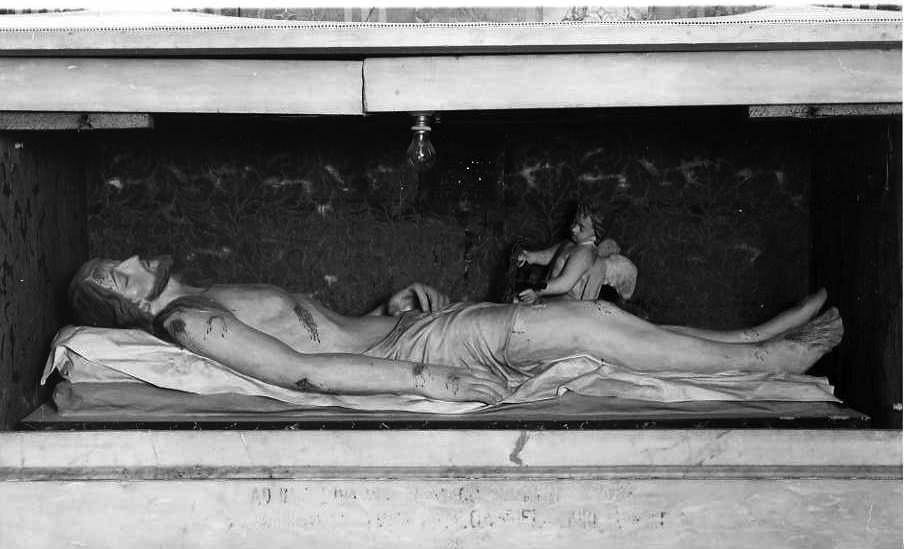 Cristo morto (statua) di Elmino Luigi (sec. XX)
