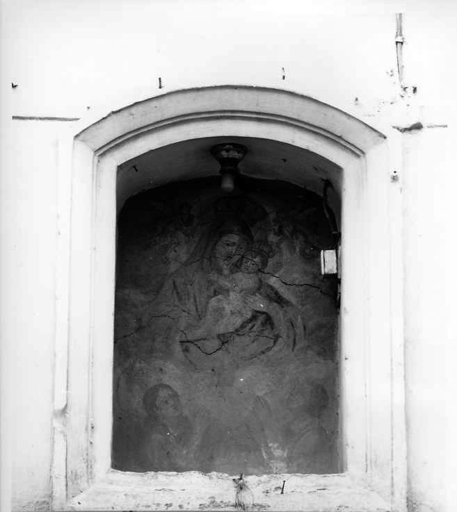 Madonna con Bambino (edicola, opera isolata) - ambito campano (seconda metà sec. XIX)