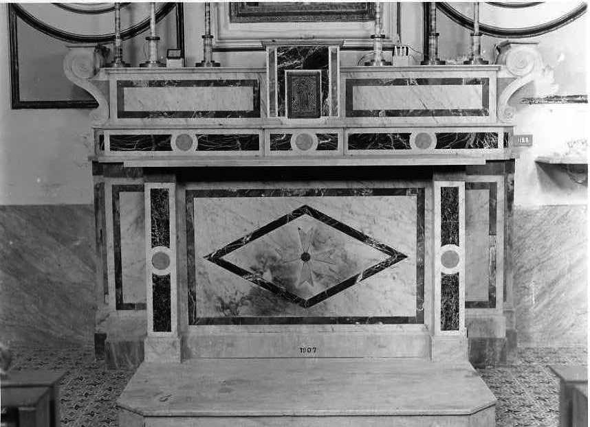 altare - bottega campana (sec. XX)