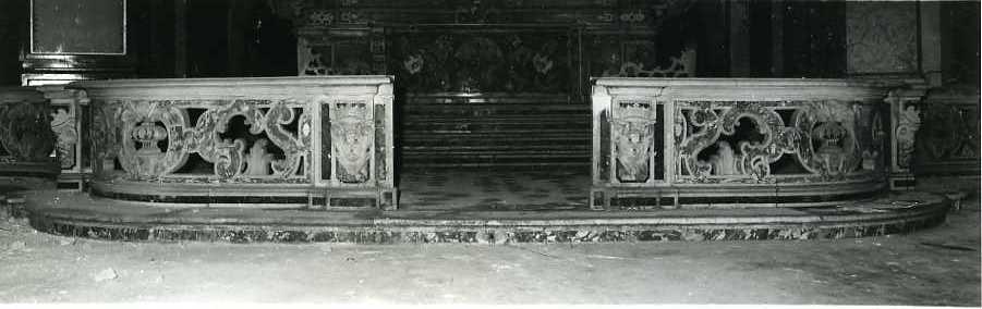 balaustrata di altare, serie - bottega napoletana (prima metà sec. XVIII)