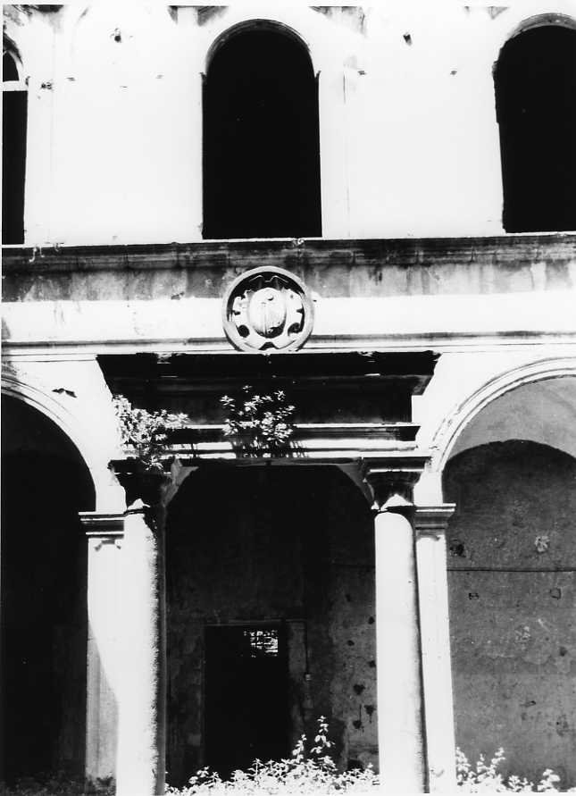 pozzo - bottega napoletana (sec. XVIII)