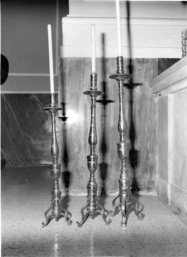 candeliere, serie - bottega campana (seconda metà sec. XIX)