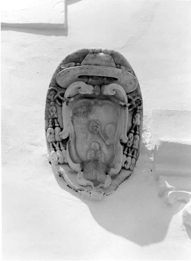 stemma (rilievo) - bottega campana (sec. XVIII)