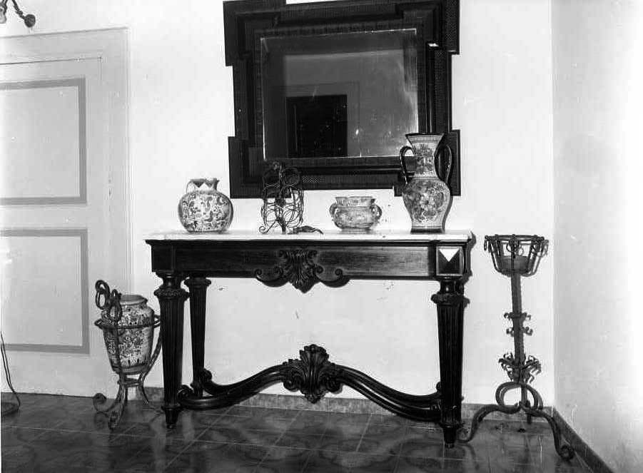 console - bottega campana (sec. XIX)