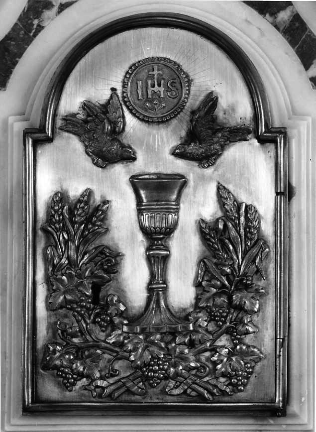 calice eucaristico (sportello di tabernacolo) - bottega campana (seconda metà sec. XVIII)