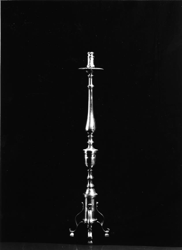 candeliere, serie - bottega campana (seconda metà sec. XIX)