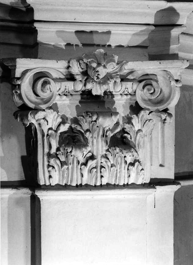 capitello di lesena, serie - bottega campana (metà sec. XVIII)