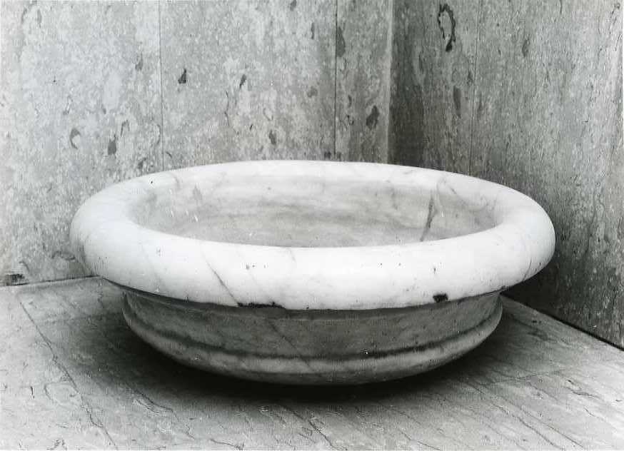 fonte battesimale - bottega campana (sec. XIX)