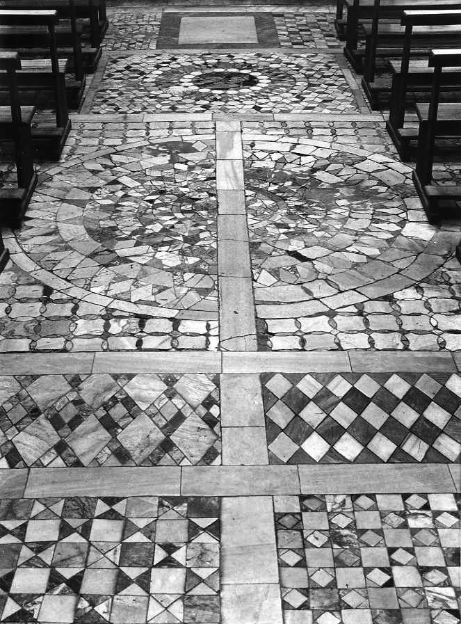 pavimento - bottega campana (secc. XII/ XIII)