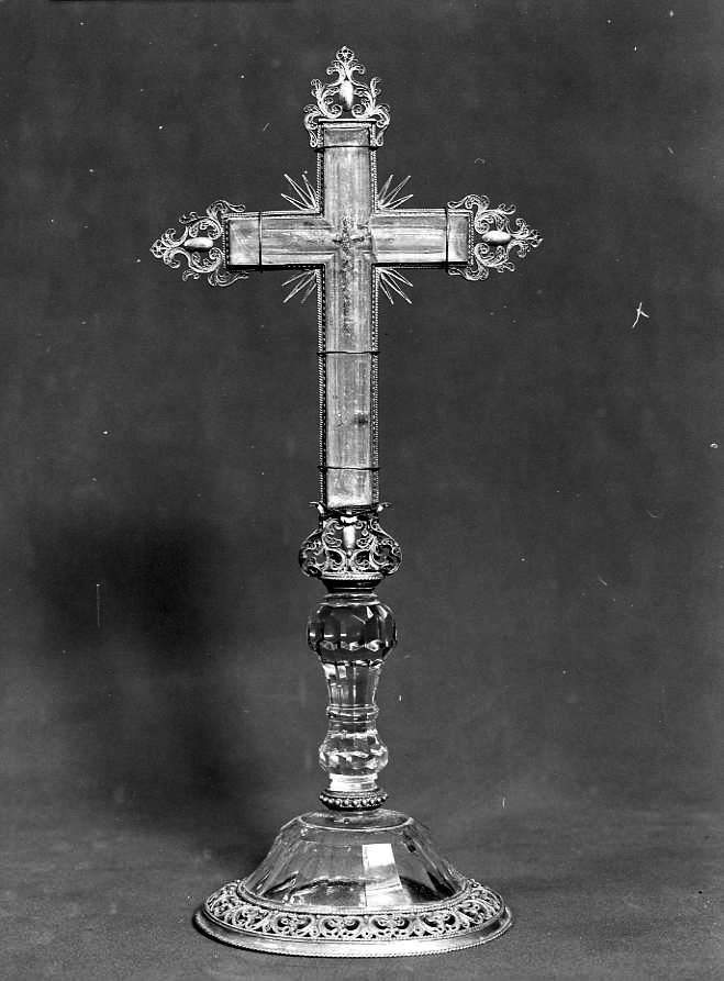 reliquiario - a croce - bottega napoletana (prima metà sec. XVIII)