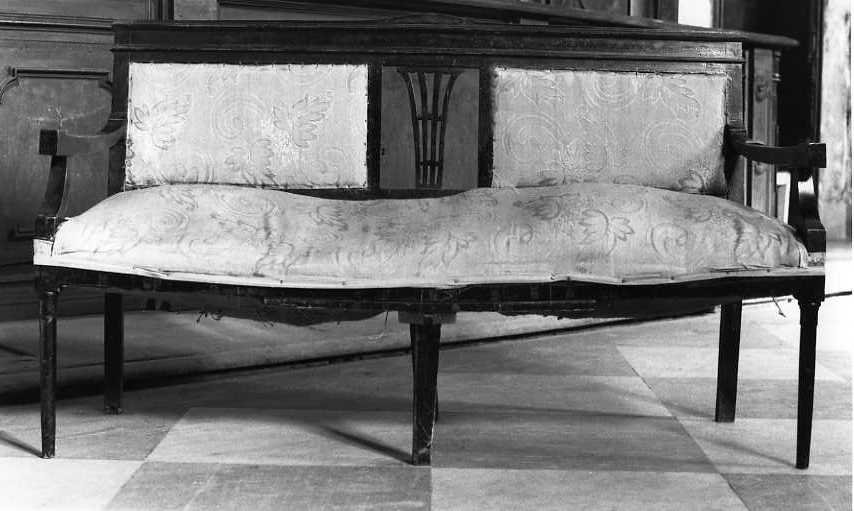 divanetto - bottega campana (sec. XIX)