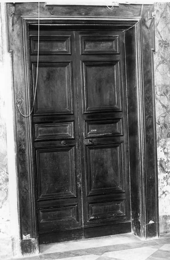 porta - a due battenti - bottega campana (sec. XVIII)