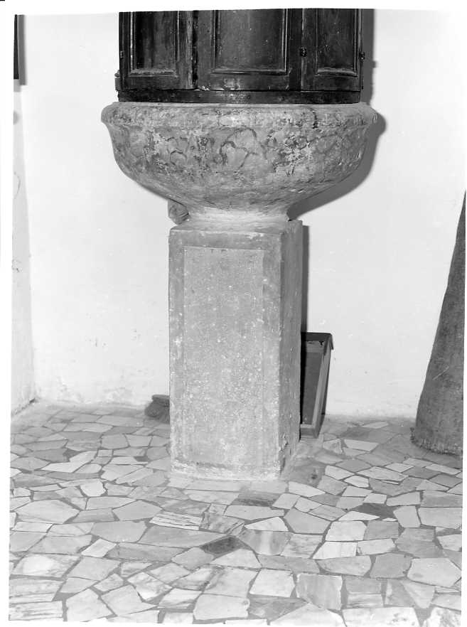 acquasantiera - bottega campana (sec. XVIII)