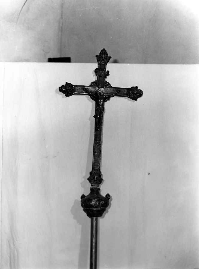 Cristo crocifisso (croce processionale) - bottega campana (prima metà sec. XX)