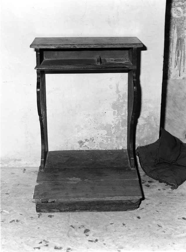 inginocchiatoio - bottega campana (sec. XIX)