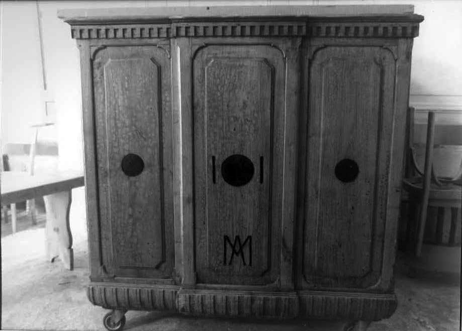 mobile - bottega campana (sec. XX)