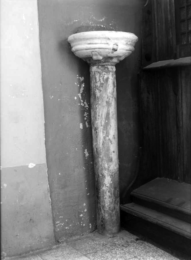 acquasantiera - a fusto - bottega campana (sec. XIX)