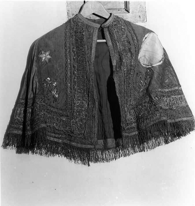 mozzetta - manifattura campana (prima metà sec. XX)