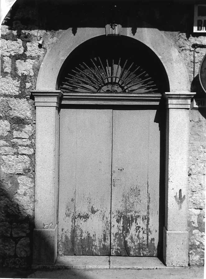 mostra di portale - bottega campana (fine/inizio secc. XIX/ XX)