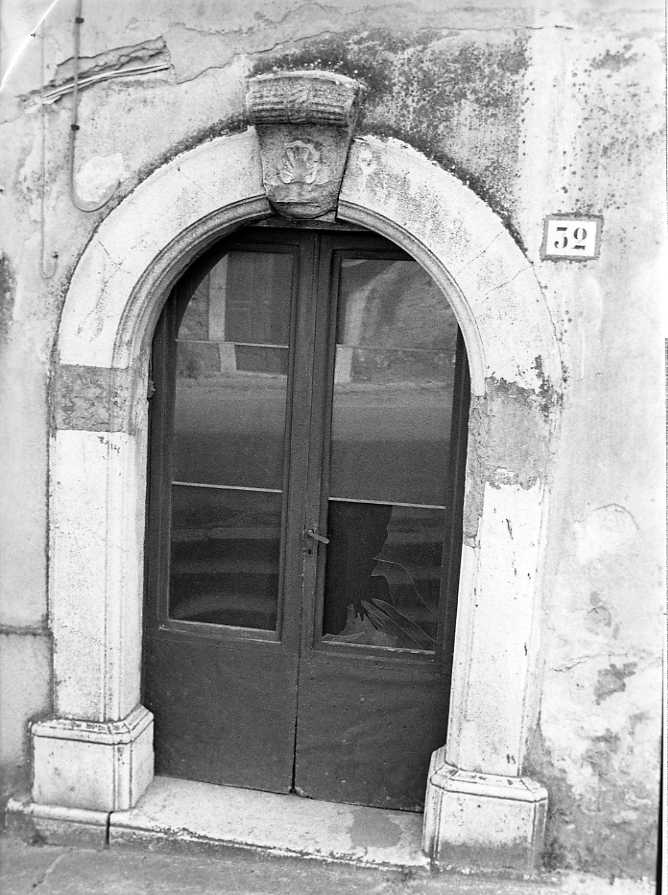 mostra di portale - bottega campana (sec. XIX)