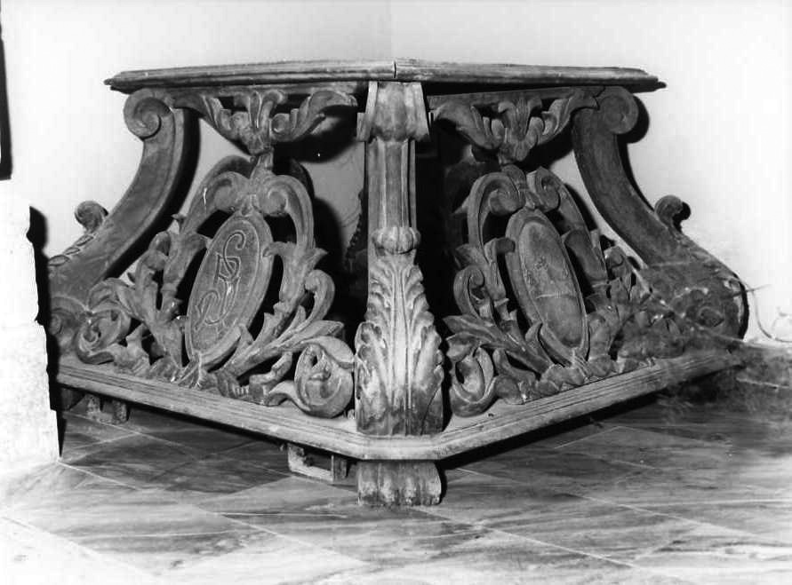 motivi decorativi vegetali (base processionale) - bottega campana (sec. XIX)