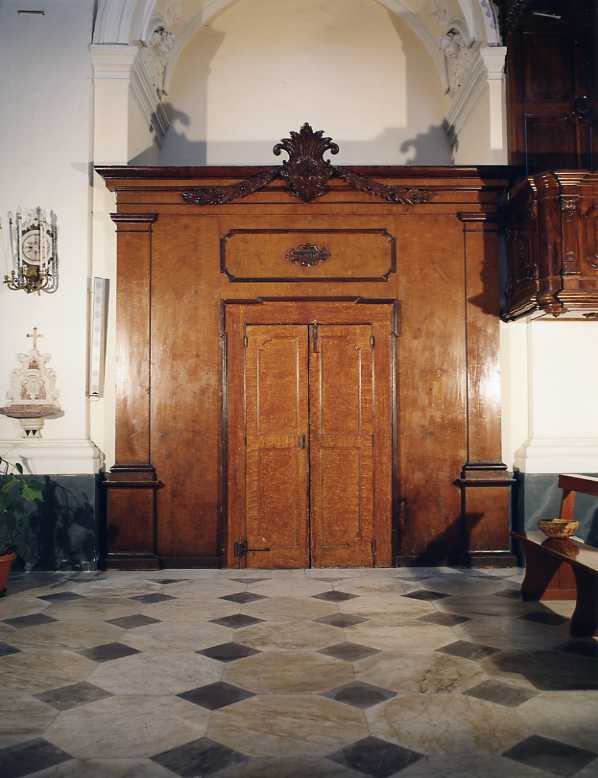 porta - a due battenti - bottega campana (sec. XVIII)