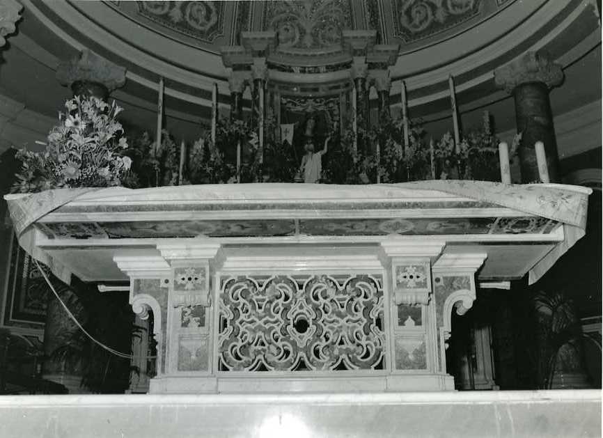 mensa d'altare - bottega campana (sec. XVIII)