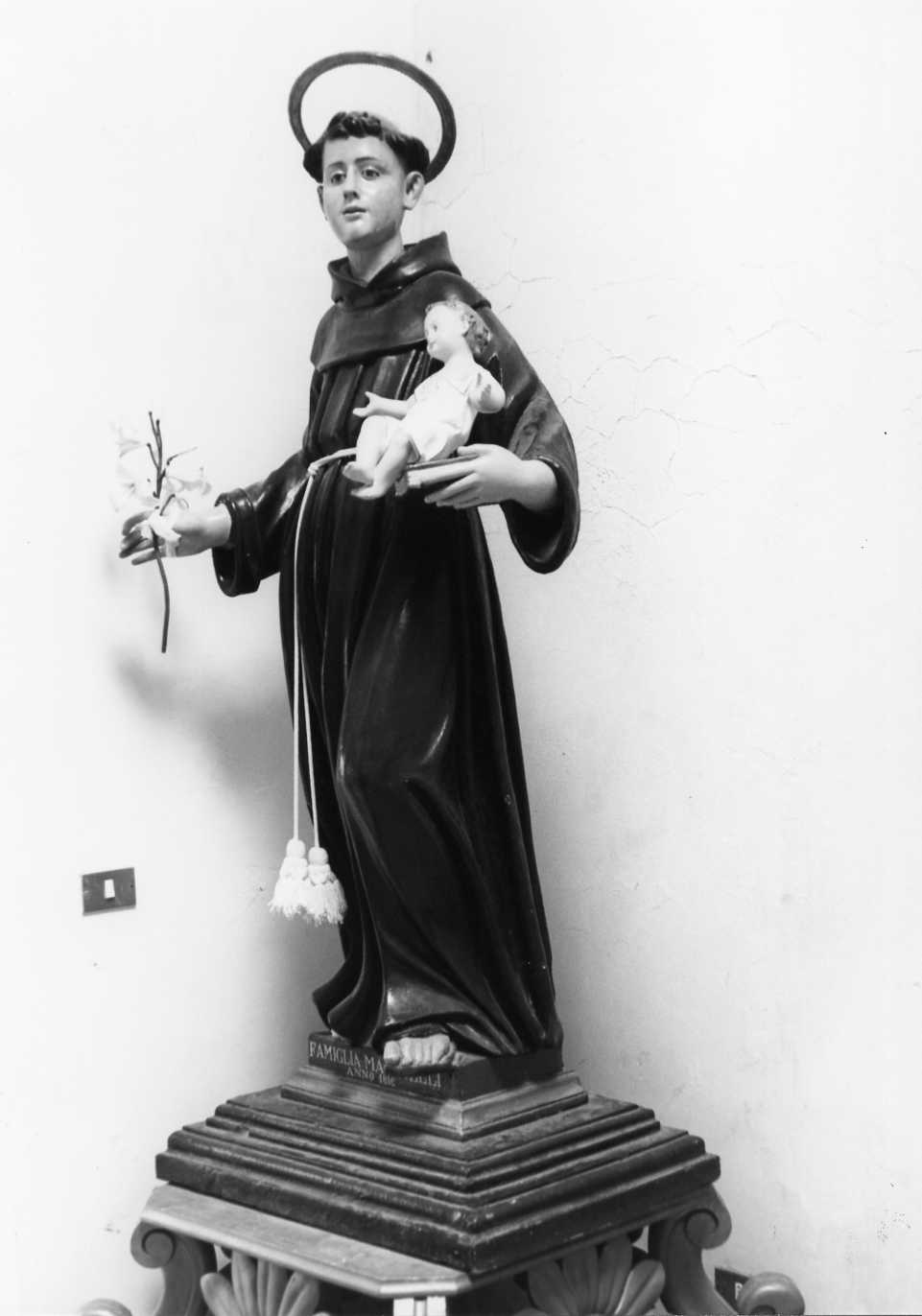 Sant'Antonio da Padova con il bambino (statua) - bottega campana (sec. XIX)