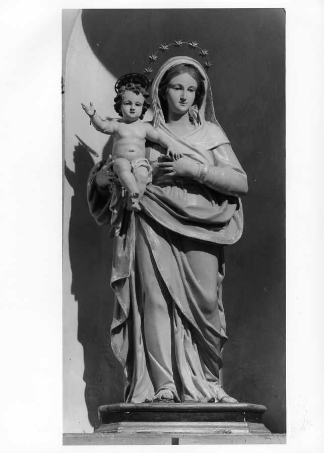Madonna con Bambino (statua) - bottega campana (sec. XIX)