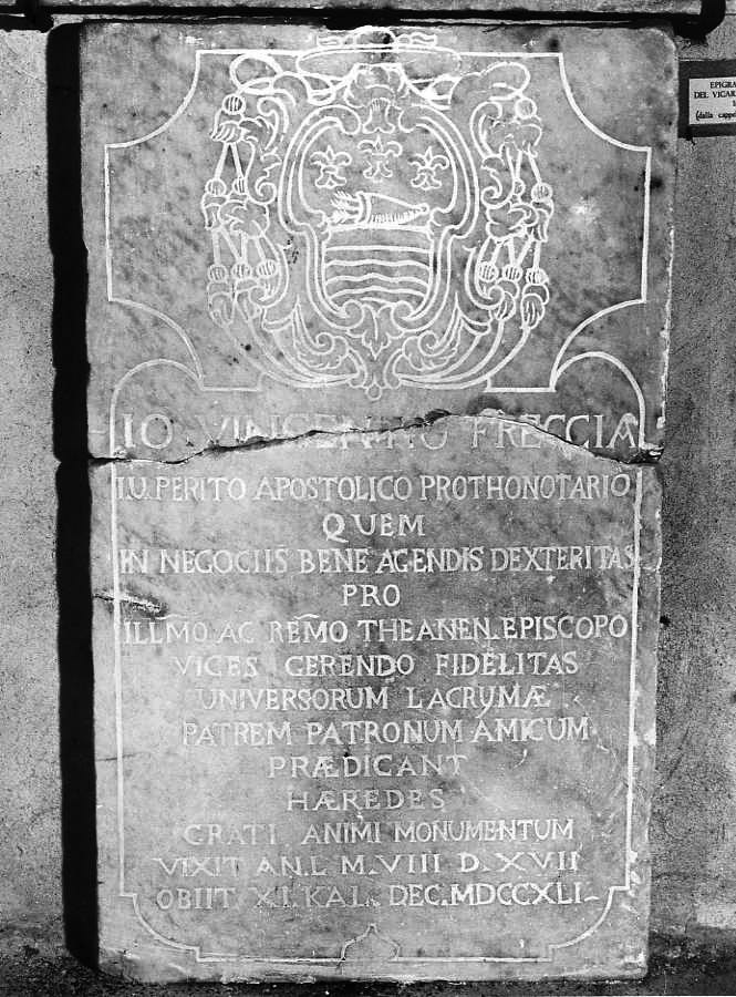 lastra tombale - bottega campana (sec. XVIII)