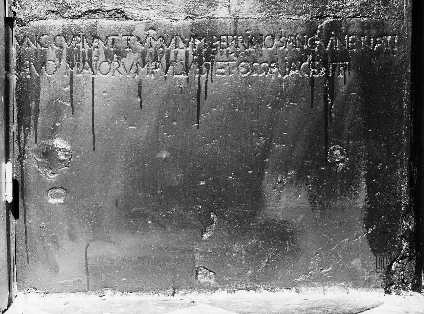 lastra tombale - bottega campana (sec. XVI)