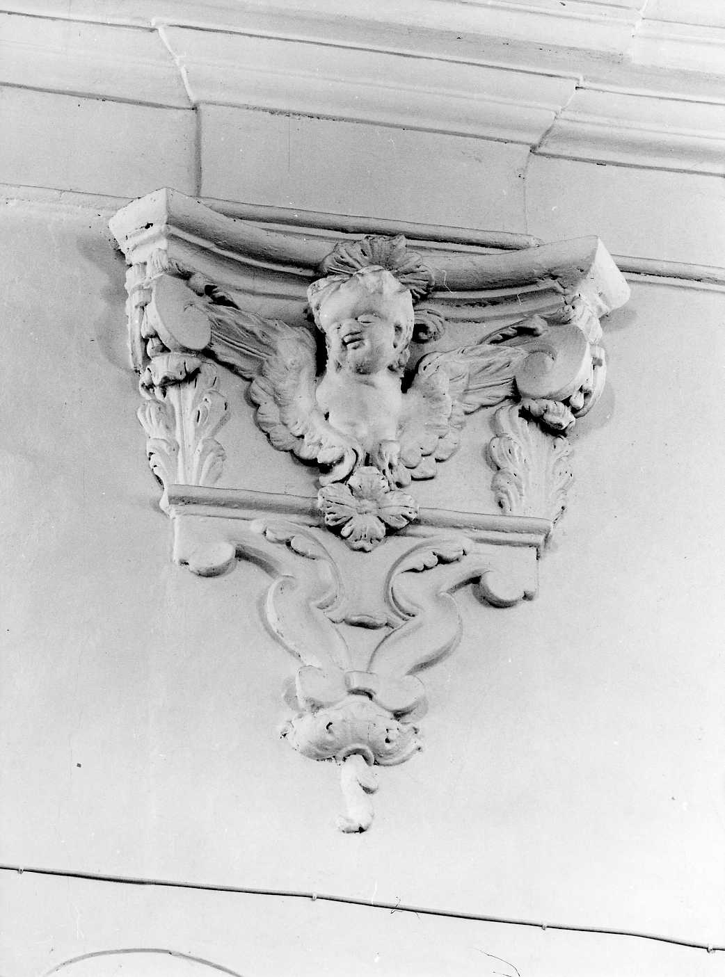 cherubini (decorazione plastica) - bottega campana (sec. XVII)