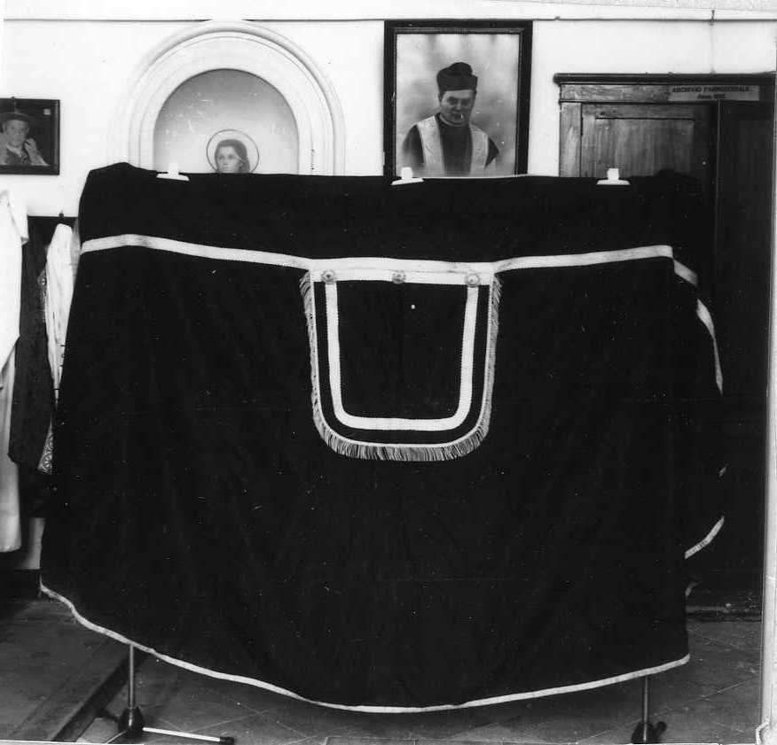 piviale - manifattura campana (inizio sec. XX)