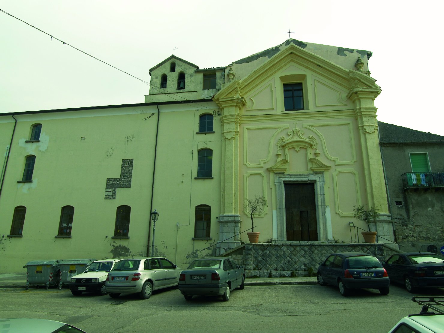 decorazione plastico-architettonica, elemento d'insieme - bottega campana (primo quarto sec. XVIII)