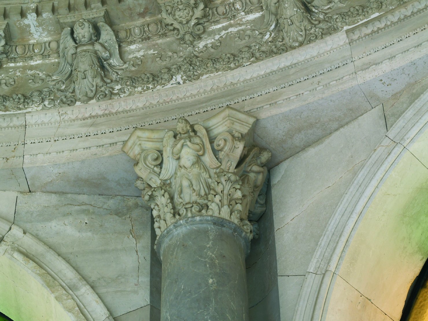 capitello composito, complesso decorativo - bottega campana (sec. XIX)