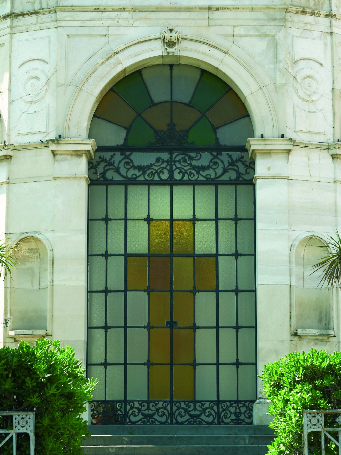 porta - a due battenti, elemento d'insieme - bottega campana (fine sec. XIX)