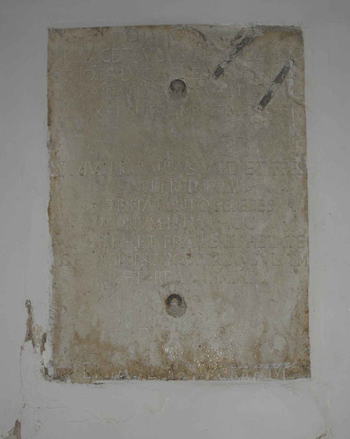 lapide tombale, opera isolata - bottega campana (sec. XVII)