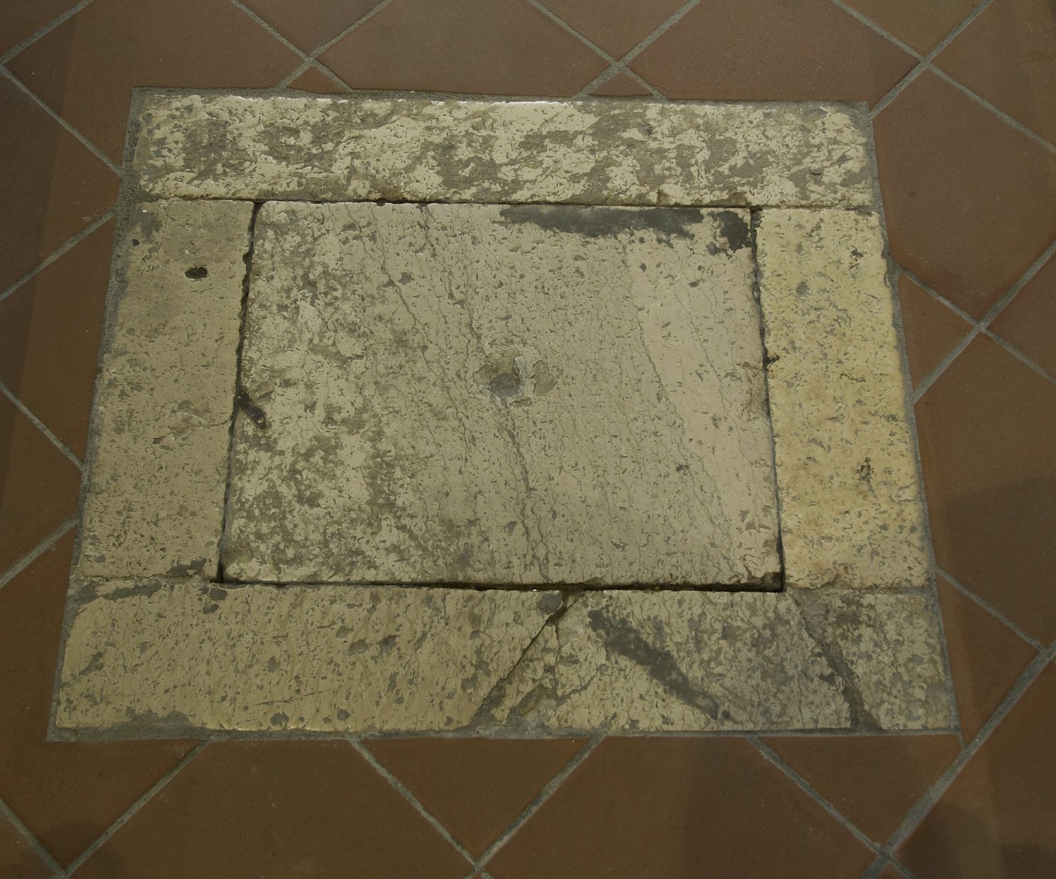 lastra tombale, opera isolata - bottega campana (prima metà sec. XVII)