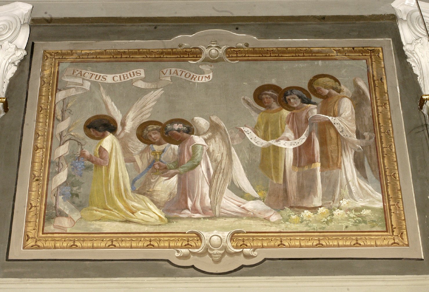 Personaggi: Angelo inginocchiato con fiori, Angeli chini di fronte il calice eucaristico, Angeli in processione recanti un nastro tra le mani (dipinto, opera isolata) - ambito campano (sec. XIX)