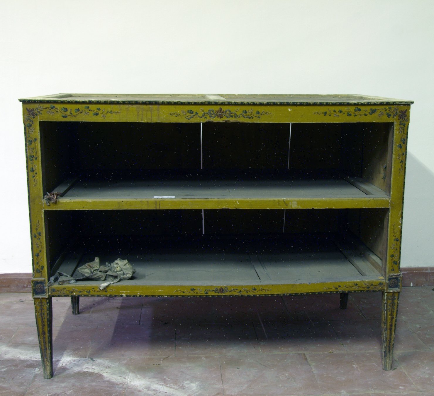 cassettone - bottega campana (seconda metà sec. XIX)