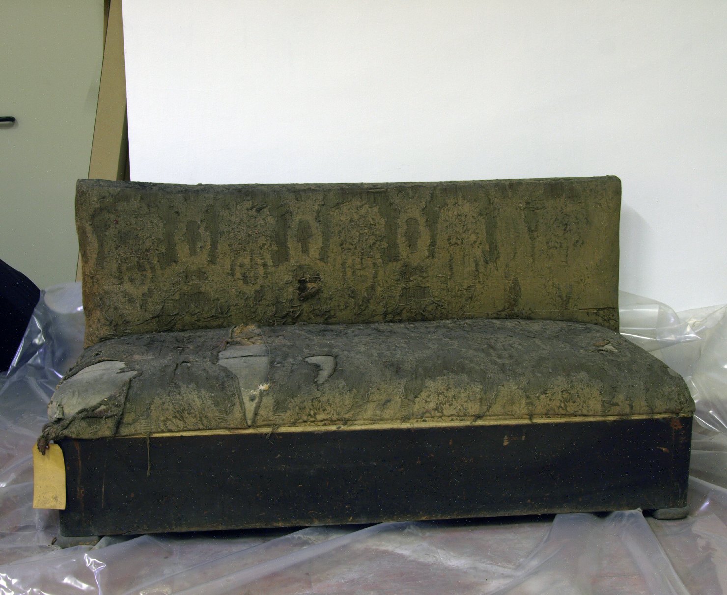 divano - bottega campana (fine sec. XIX)