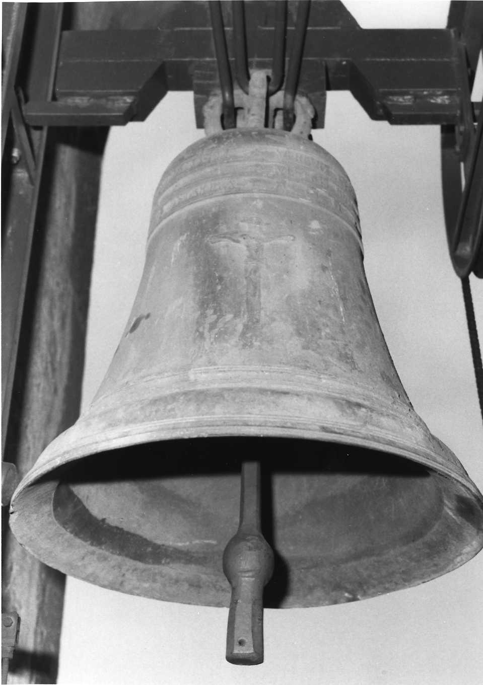 campana di Astarita Domenico (sec. XVII)