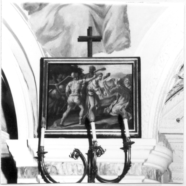 stazione VI: Gesù asciugato dalla Veronica (dipinto, ciclo) di Ricciardi Michele (sec. XVIII)