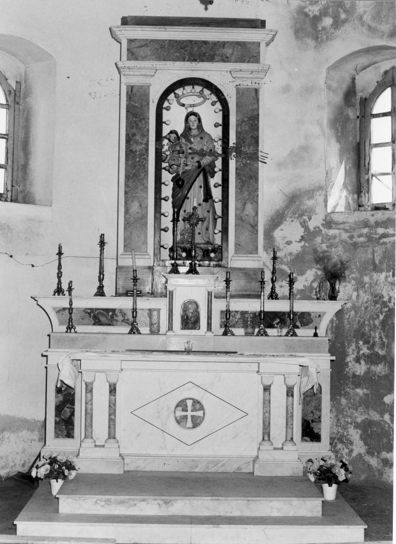 altare maggiore - bottega irpina (secondo quarto sec. XX)