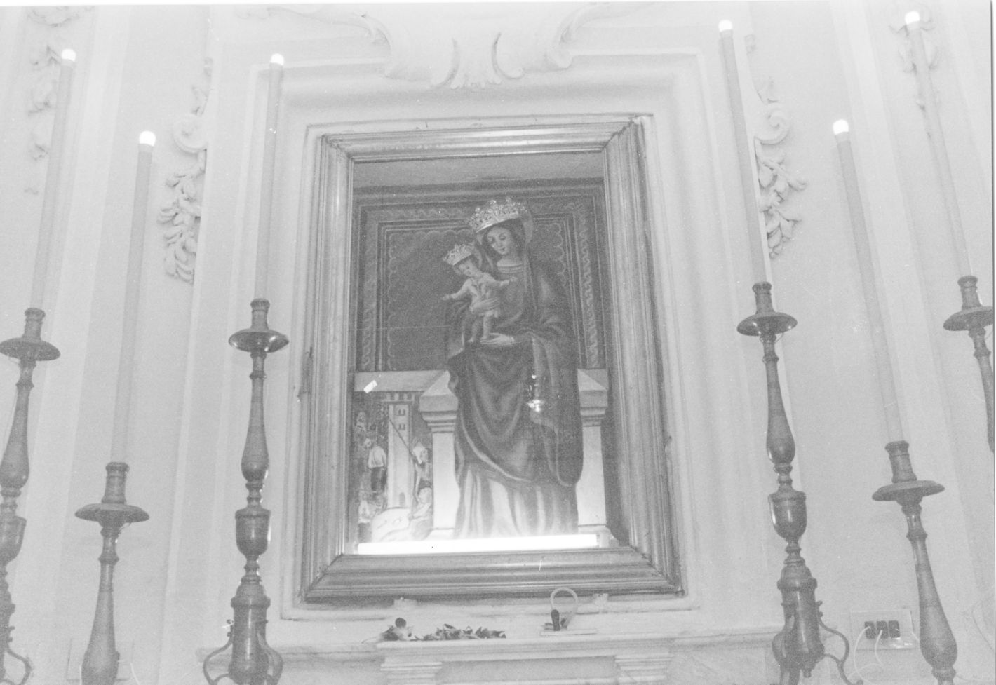 Madonna con Bambino (dipinto, opera isolata) - ambito salernitano (metà sec. XX)