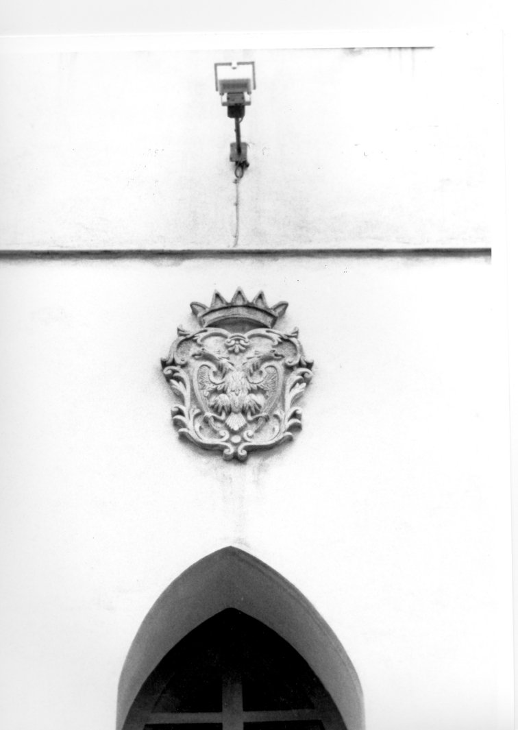 stemma gentilizio (rilievo) - bottega Italia meridionale (sec. XVIII)